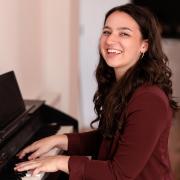 Jasmin Keshavarsi is setting up a musical theatre choir in Stevenage