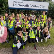 The cubs planted 400 bulbs at the station
