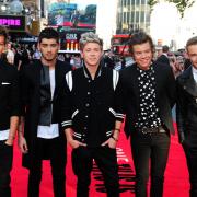 One Direction comprised of Louis Tomlinson, Zayn Malik, Niall Horan, Harry Styles and Liam Payne